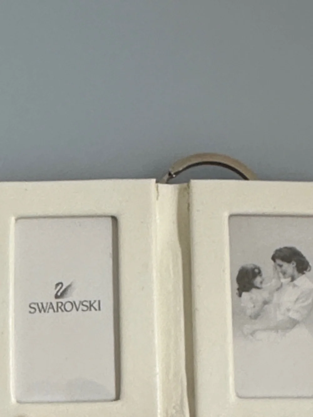Swarovski Pink Leather magnetic Key & Card Holder with Crystal Accent